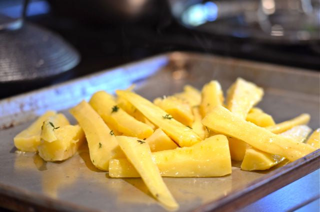 Parsnip Wedges - Peeled & Cut / 500g Pack