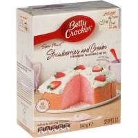 Betty Crocker Strawberries & Cream Cake Mix 540g