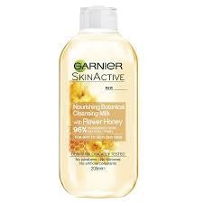 Garnier Nourishing Botanical Cleansing Milk 200ml